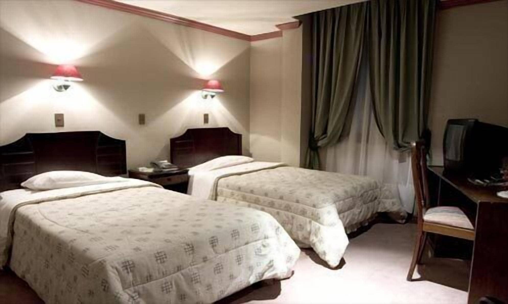 Hotel Isla Rey Jorge Punta Arenas Bagian luar foto